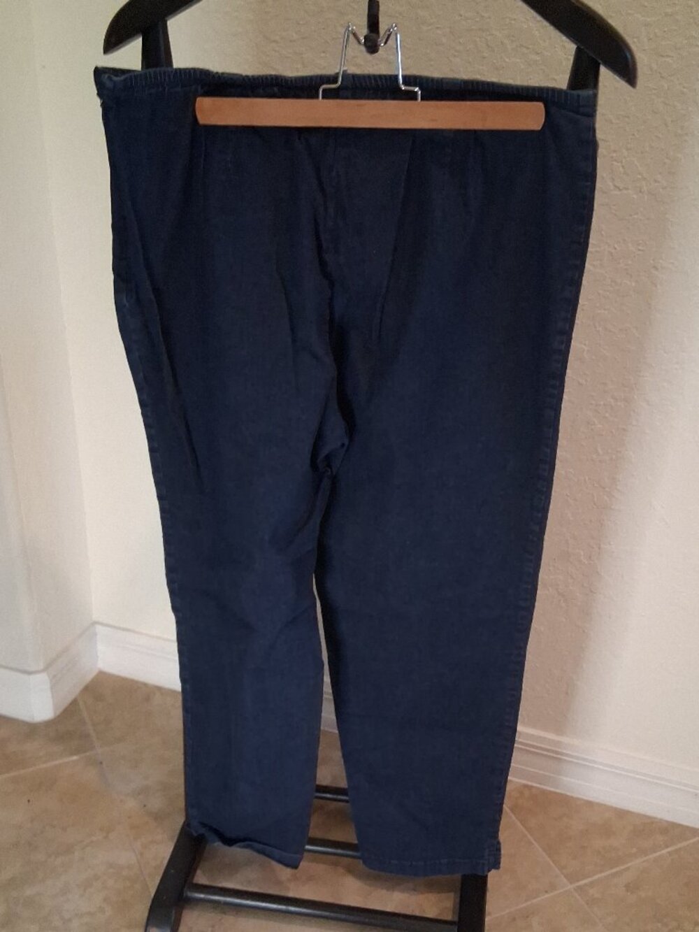 Eileen Fisher Pull‑On Denim Pants – Dark Wash – Women’s L
